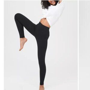 OFFLINE By Aerie OG High Waisted Legging in Black - Size XS (Hi-rise)